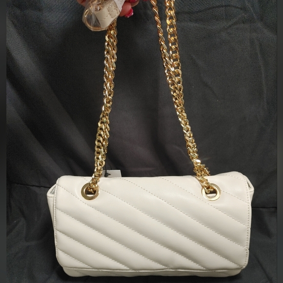 The Drop Cream Quilted Shoulder Bag with Gold Chain - Picture 2 of 12